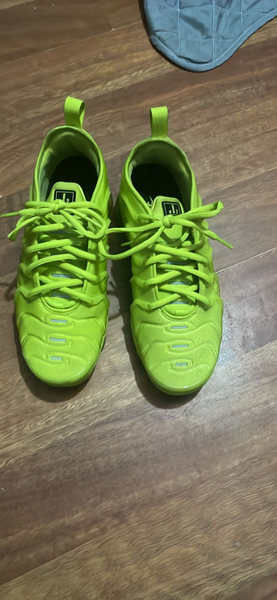 Lime Vapor Maxes