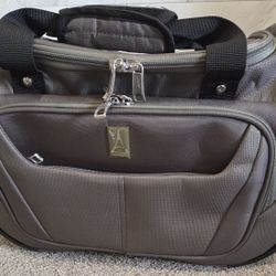 TRAVEL PRO LUGGAGE 