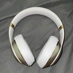 Beats Wireless Studio Headphones