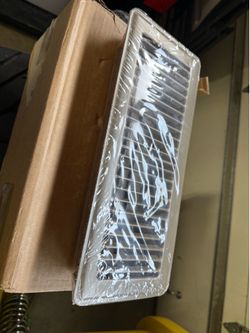 New Box of metal floor vents in Brown quantity 6