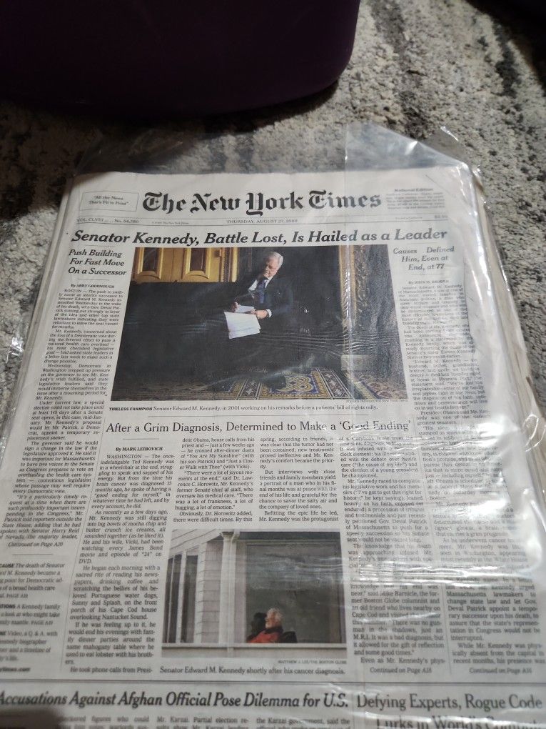 ny times newspaper senator Edward Kennedy dead