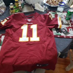 Redskins Jersey #11. Signed. Size 40