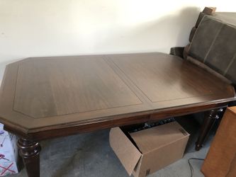 Dining table with extension +six seats+ cabinet