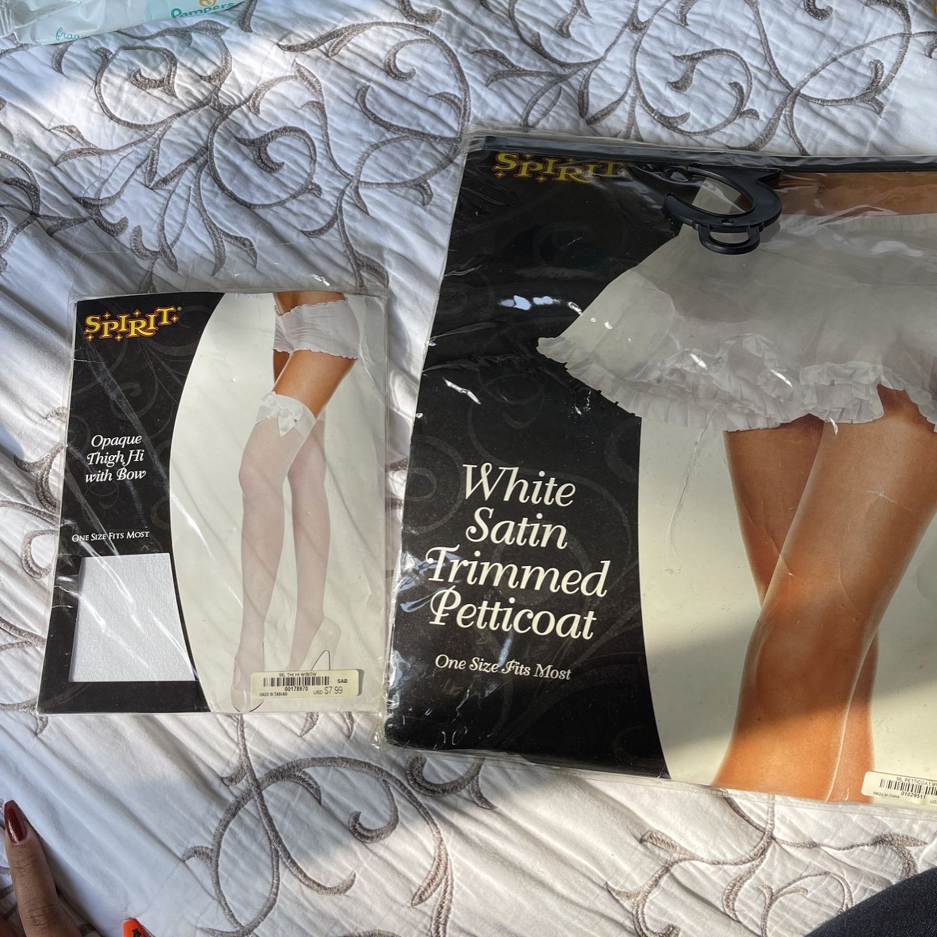 Women’s Costume Accessories