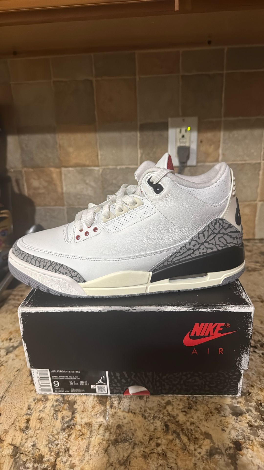 Jordan 3 White Cement Size 9