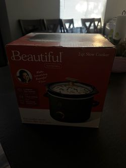 Slow cooker