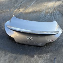 Infiniti G37 Coupe Trunk Part