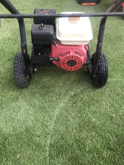 PRESSURE WASHER COMMERCIAL!  IN GREAT CONDITION!  VERY CLEAN!