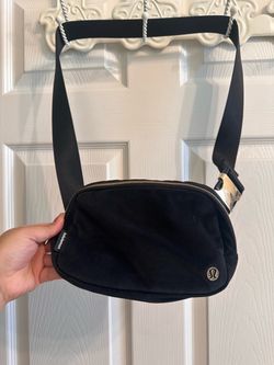 Lululemon belt bag