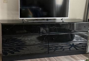 Beautiful Black lacquer furniture set