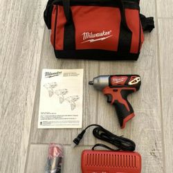 NEW MILWAUKEE M12 3/8 DTIVE IMPACT WRENCH WITH FRICTION RING  KIT  includes BATTERY, CHARGER AND BAG