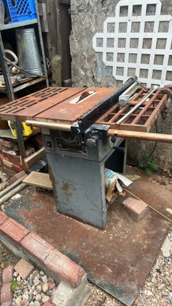 Table saw