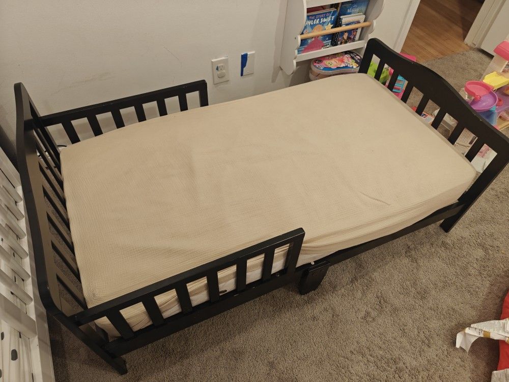 Serta Toddler Mattress and Delta Toddler Bed