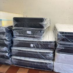 Twin Size Mattress Pillow Top 12"      New Mattress.     All Sizes Available.     Same Day Delivery 