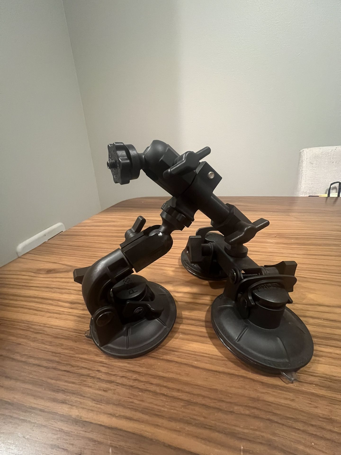 Triple Suction Camera Mount