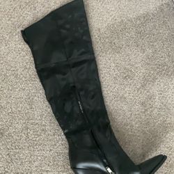 Black Cowboy Boots Size 7