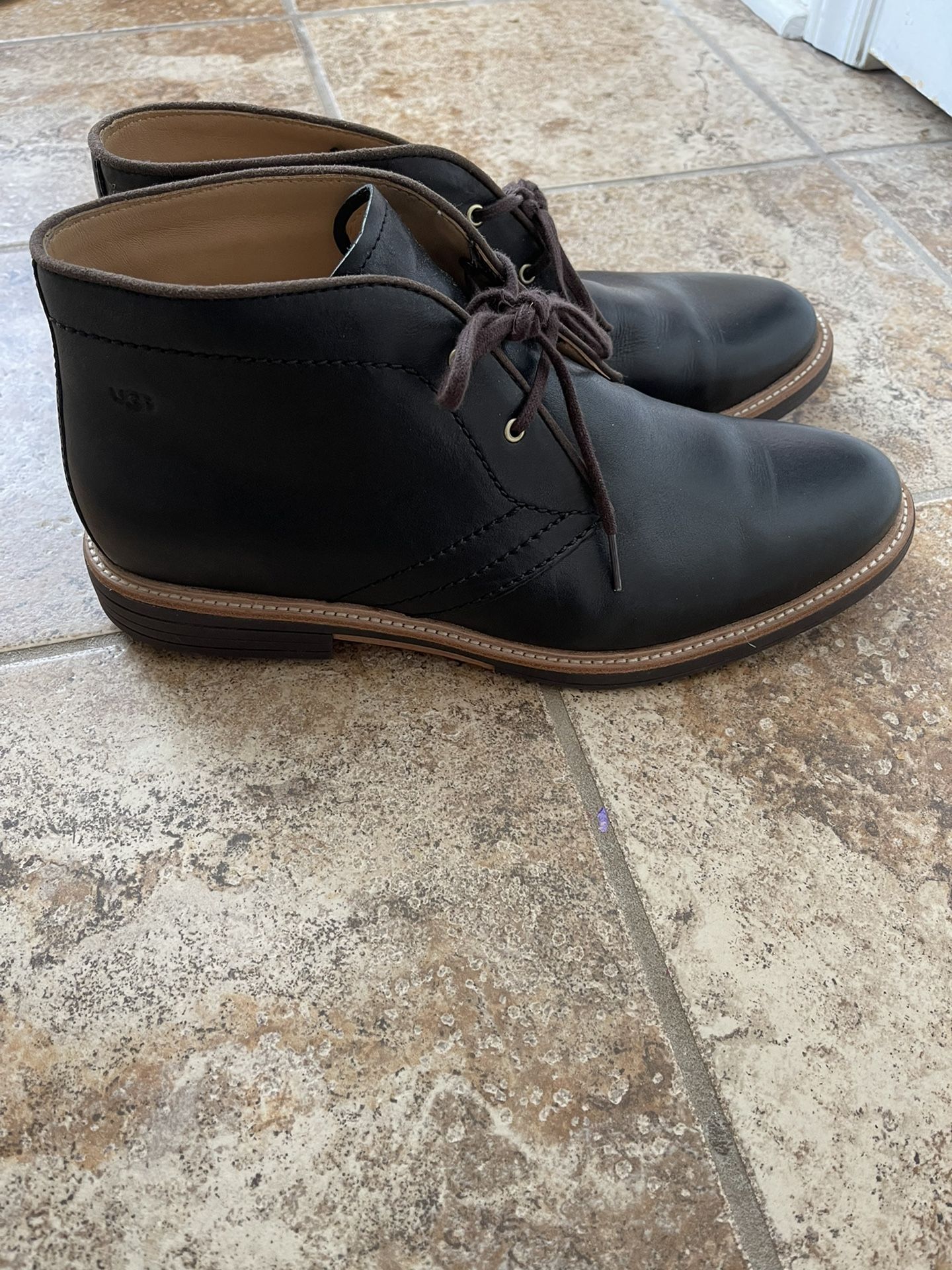 Ugg Dagmann Chukka Ankle Boot Sz11