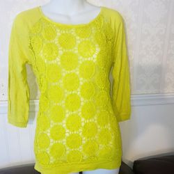 Very Good Ladies Loft Shirt Size (XS) Only $5