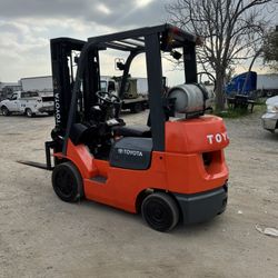 Toyota Forklift 