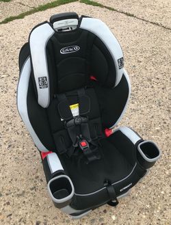 Graco extend2fit convertible car seat