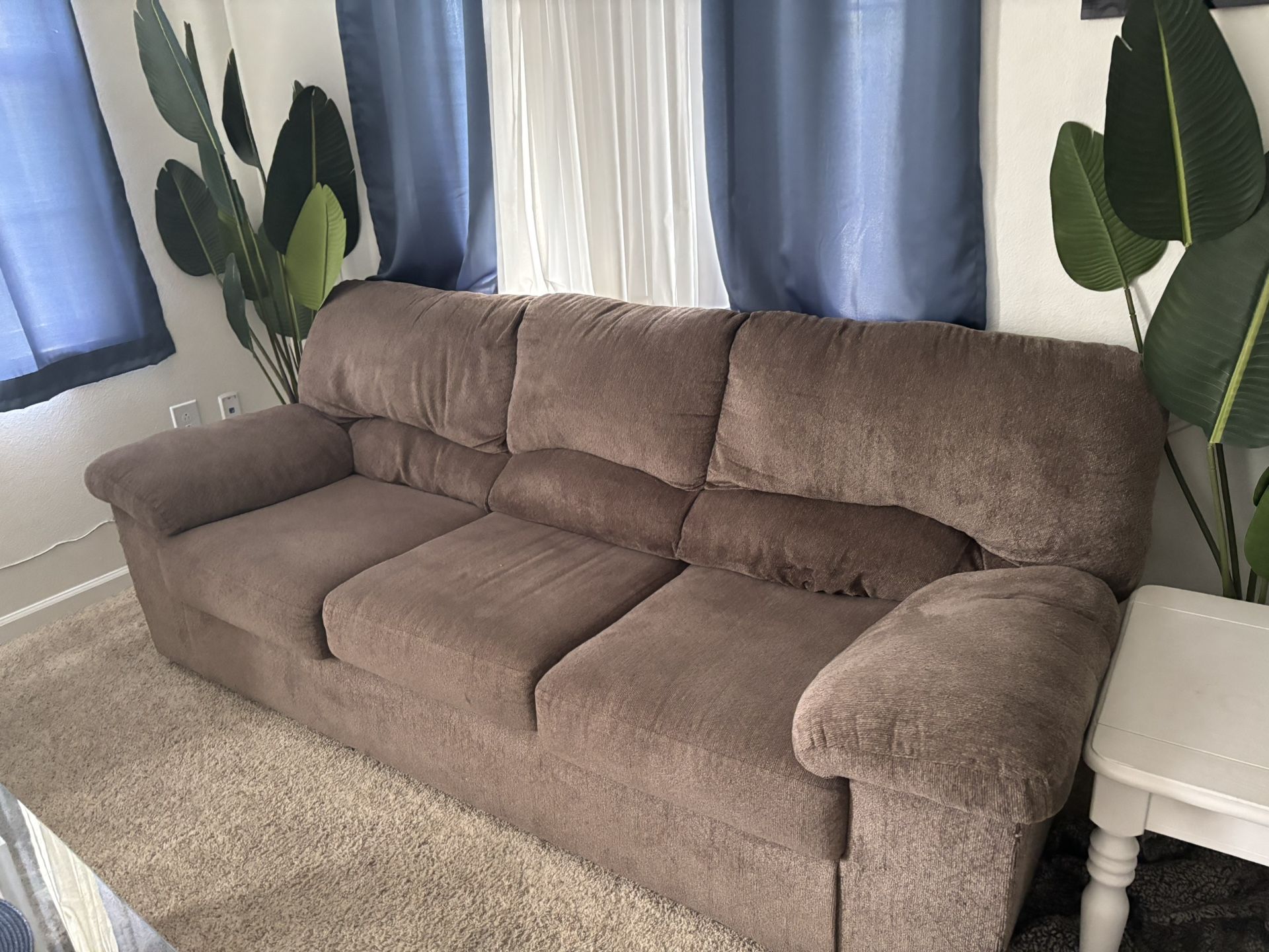 COUCH