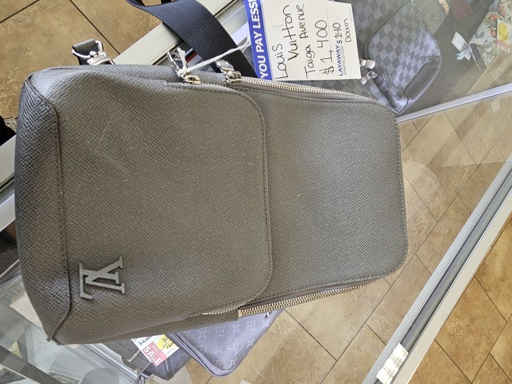 Louis Vuitton Shoulder Bag