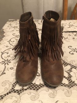 Womans Justice Leather w/fringe Brown Booties