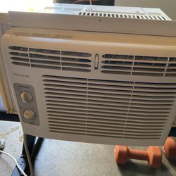AC UNIT 