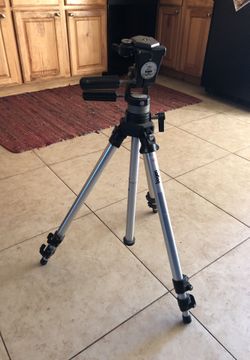 Bogen 3021 professional tripod