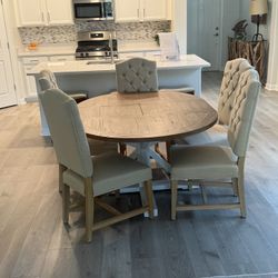 Farmhouse style extendable round dining table set
