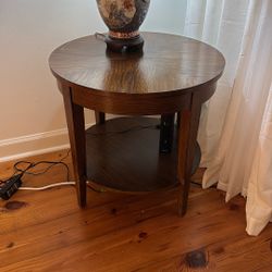 Round table