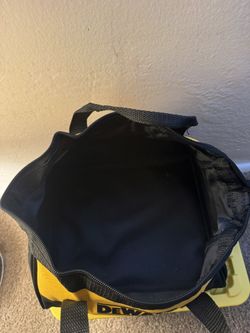 Dewalt Contractors Bag 11 In. 