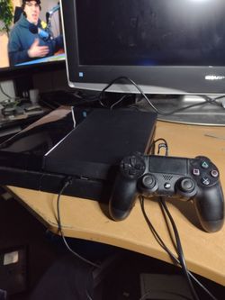 PS4 (500 GB) #1