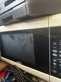 Sanyo microwave