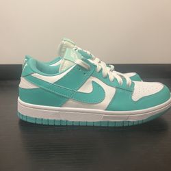 SIZE 5.5 MEN - Nike Dunk Low Green Glow