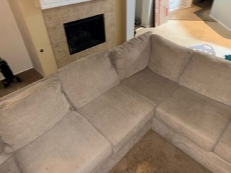 BEAUTIFUL OVERSIZED L-SHAPED SECTIONAL — MUST GO! 🛋️