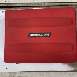 Bridgestone Auto Safety Kit