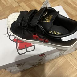 Hello Kitty X Adidas Superstar CF 