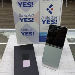 Samsung Galaxy Z Flip 5 Unlocked 