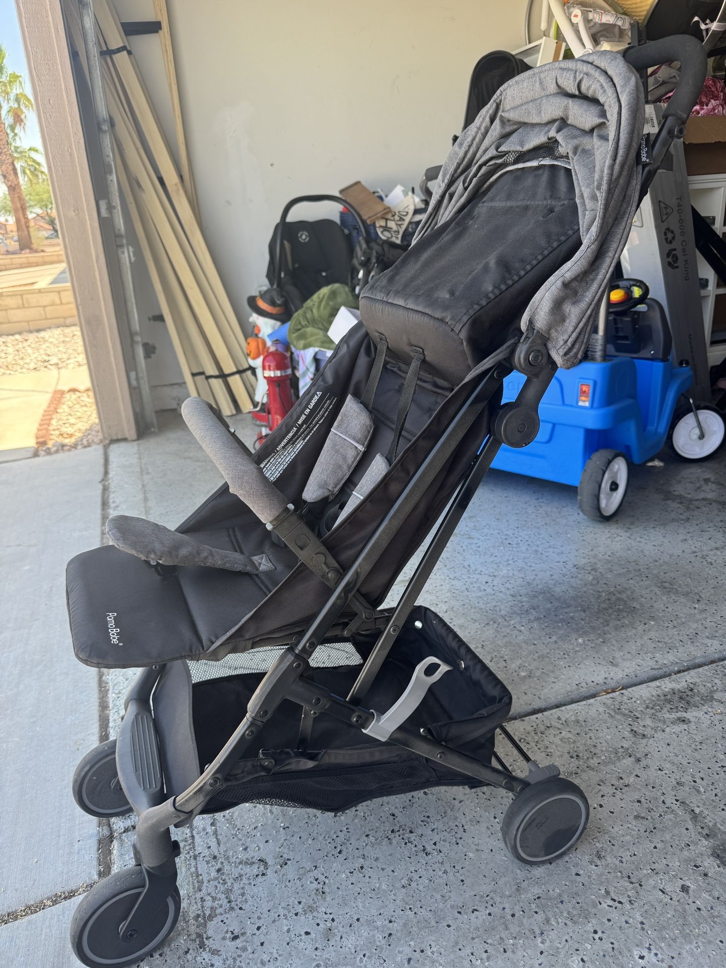 Foldable Or Collapsing Stroller 