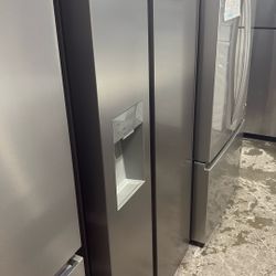 Hisense Side By Side Refrigerator 