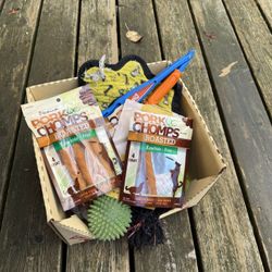 ๐พ Dog Toy & Treat Box โ Rawhide-Free Chews + Toys Bundle!