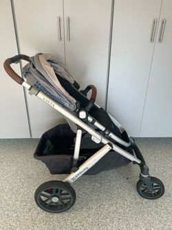 Uppa Baby Vista stroller