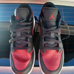 Air Jordan 1 Low Red,Black Size 7