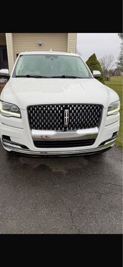 2022 Lincoln Navigator