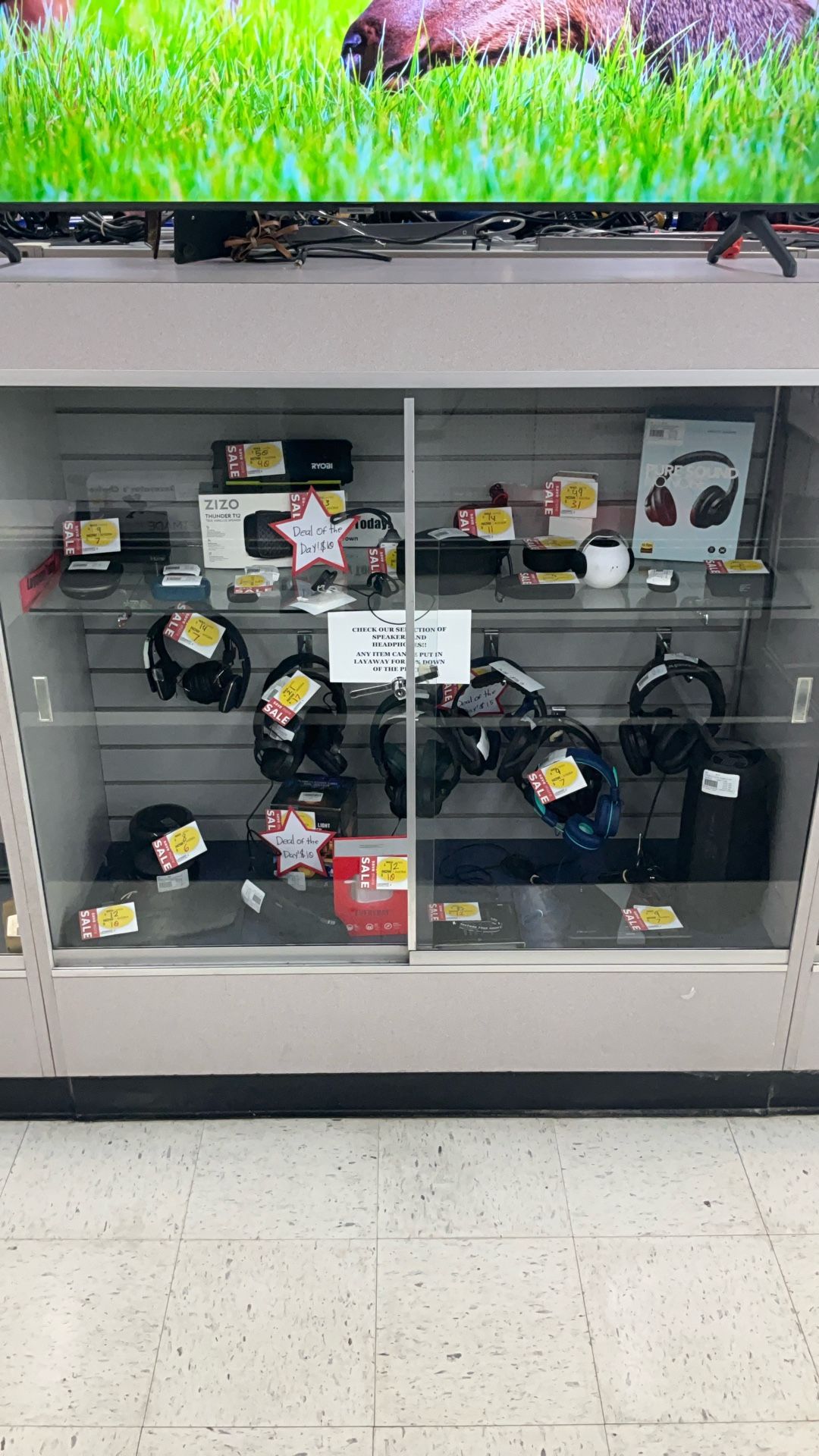 ‼️‼️WE ARE BUYING BLUETOOTH SPEAKERS AND HEADPHONES‼️‼️