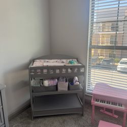 Gently Used Infant Changing Table 