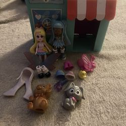 roblox royale high doll animal toys and animal vet hospital doll house bundle lot