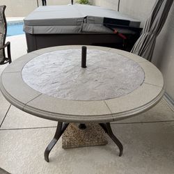 Tropitone Round Outdoor Dining Table