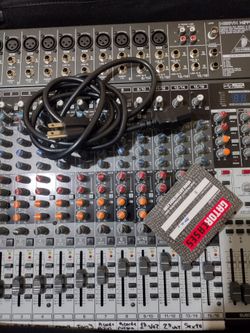 Mixer BEHRINGER not amplifier